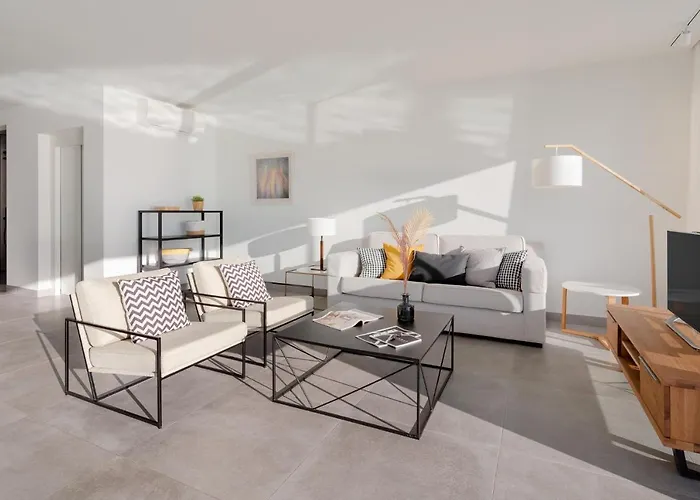 Karat Ibardin Rokabella Адехе